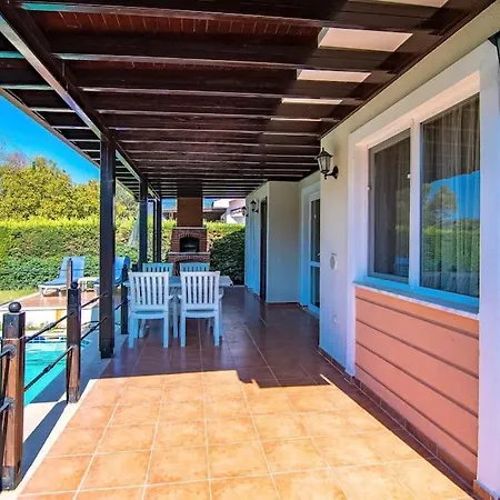 Plaja Yakin Havuzu Korunakli * Fethiye